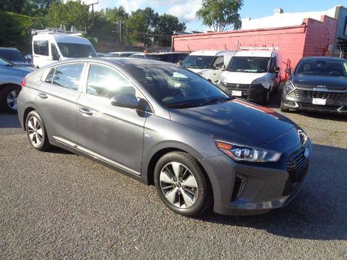 Used 2018 Hyundai Ioniq Limited image 6
