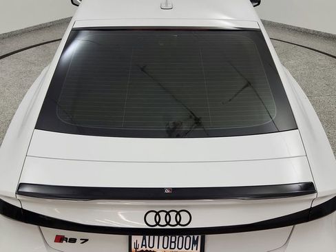 Used 2021 Audi RS 7 Sportback w/ Carbon Optic Package image 22