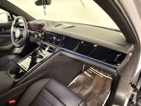 New 2026 Porsche Panamera 4 image 19