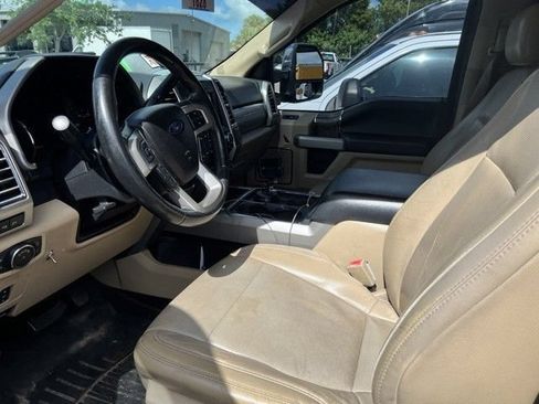 Used 2017 Ford F250 Lariat w/ Chrome Package AWD/4WD image 5