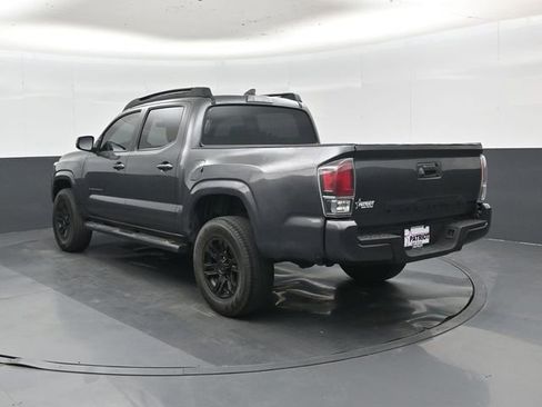 Used 2018 Toyota Tacoma SR w/ SR Convenience Package RWD image 6
