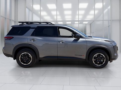 New 2026 Nissan Pathfinder Rock Creek w/ Rock Creek Premium Package AWD/4WD image 7