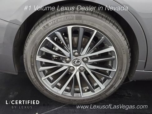 Used 2024 Lexus ES 350 w/ Premium Package FWD image 11