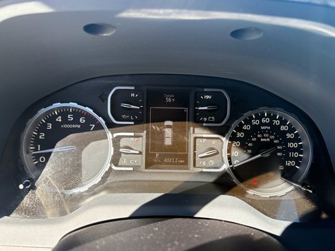 Used 2019 Toyota Tundra SR5 image 15