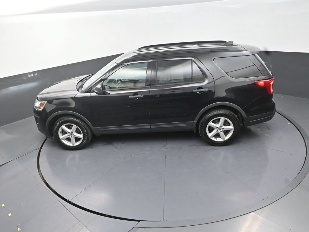 Used 2018 Ford Explorer 4WD w/ Class II Trailer Tow Package image 16