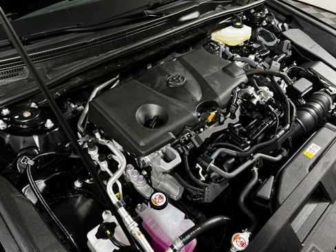 Certified 2025 Toyota Camry LE FWD image 10