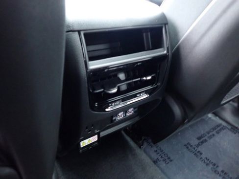 New 2025 Jeep Grand Cherokee Laredo X w/ Luxury Tech Group I image 15