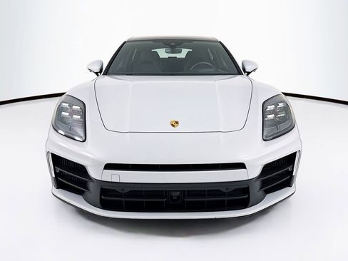 Certified 2025 Porsche Panamera 4 AWD/4WD image 6