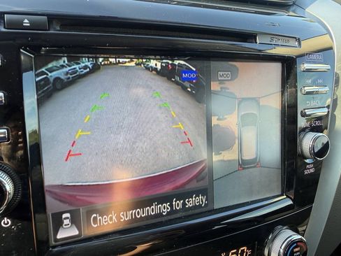 Used 2015 Nissan Murano Platinum FWD image 26