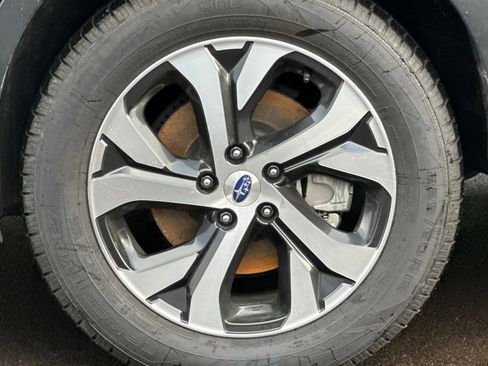 Used 2021 Subaru Outback Limited image 27