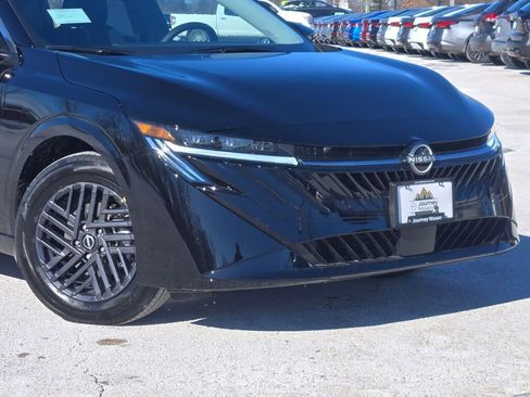 New 2026 Nissan Sentra SV w/ SV Convenience Package FWD image 2