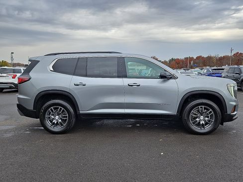 Certified 2025 GMC Acadia Elevation image 7