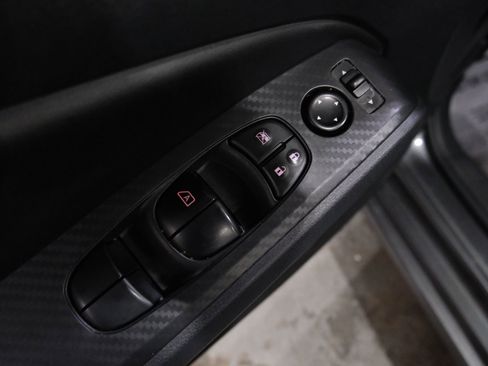 Used 2022 Nissan Altima 2.5 SV image 18