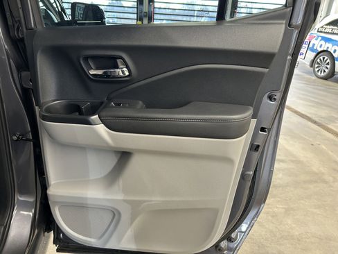 Certified 2023 Honda Ridgeline RTL image 17