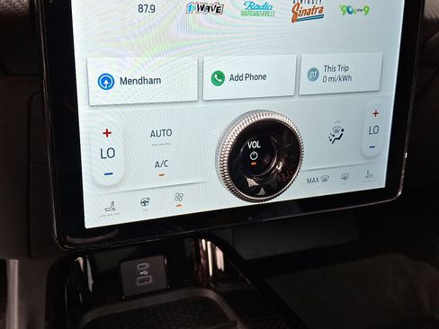 Certified 2021 Ford Mustang Mach-E Premium image 17