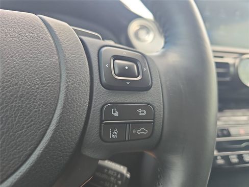 Used 2023 Lexus IS 300 w/ Comfort Package RWD image 22