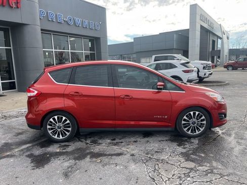 Used 2018 Ford C-MAX Titanium w/ Equipment Group 301A image 3