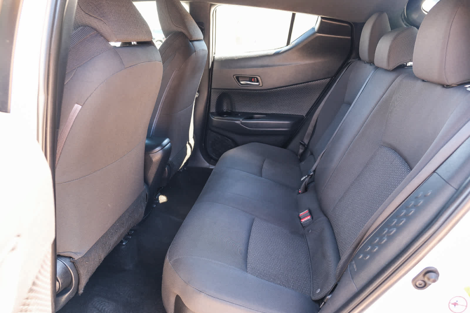 Certified 2018 Toyota C-HR XLE FWD image 19