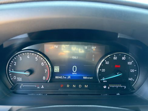 Used 2020 Ford Explorer XLT w/ Equipment Group 202A RWD image 13