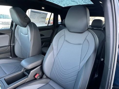 New 2026 Volkswagen Tiguan SE R-Line image 27