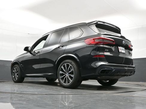 Used 2020 BMW X5 M50i AWD/4WD image 48