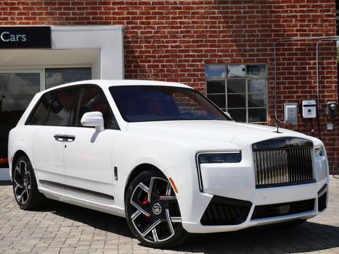 New 2026 Rolls-Royce Cullinan Black Badge AWD/4WD image 21