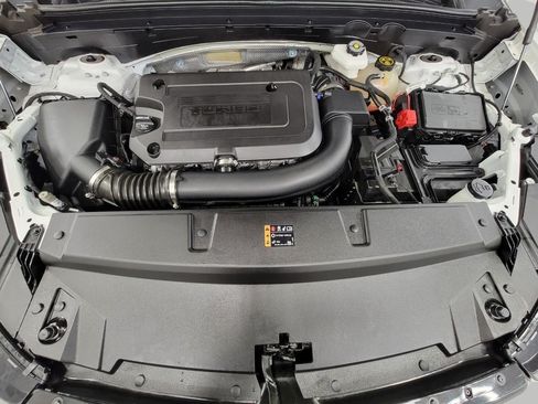 Used 2023 Buick Envision Essence AWD/4WD image 9