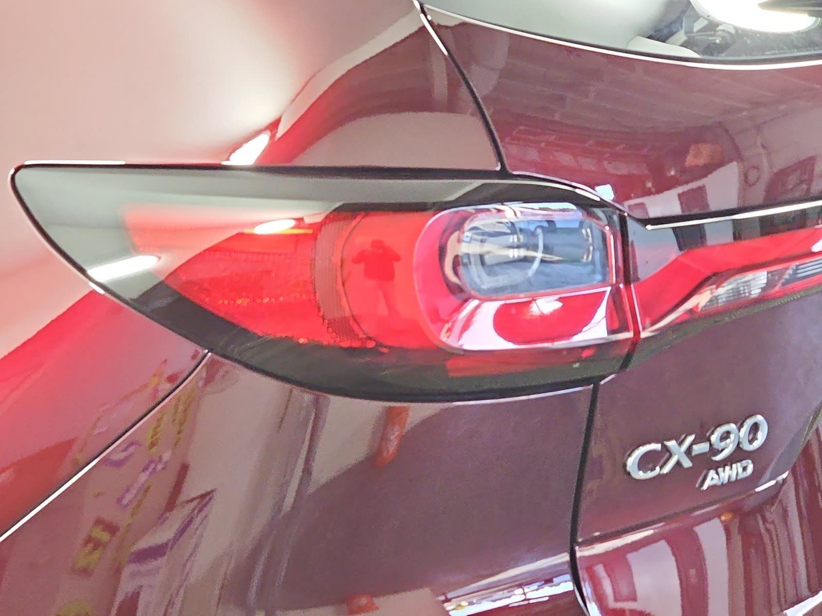 Used 2025 MAZDA CX-90 Plug-In Hybrid w/ Premium Plus AWD/4WD image 32