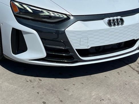 Used 2023 Audi e-tron GT Prestige w/ Prestige Package image 7