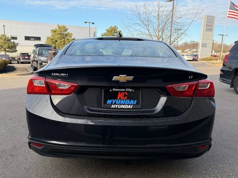 Used 2023 Chevrolet Malibu LT image 4