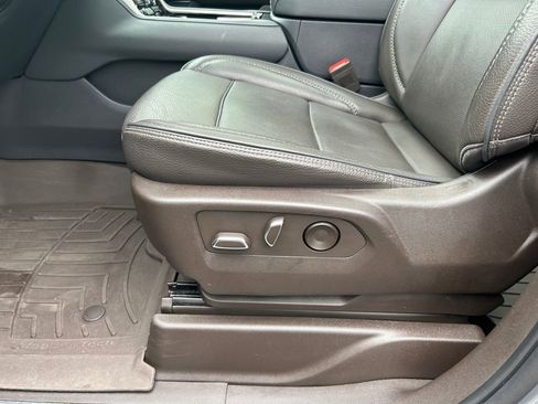 Used 2022 GMC Yukon XL Denali image 22