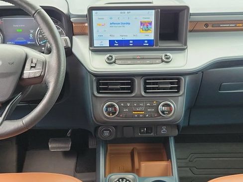 Certified 2022 Ford Maverick Lariat w/ Lariat Luxury Package FWD image 19