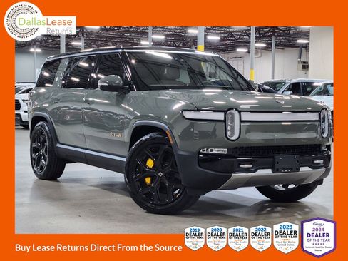Used 2023 Rivian R1S Launch Edition image 1