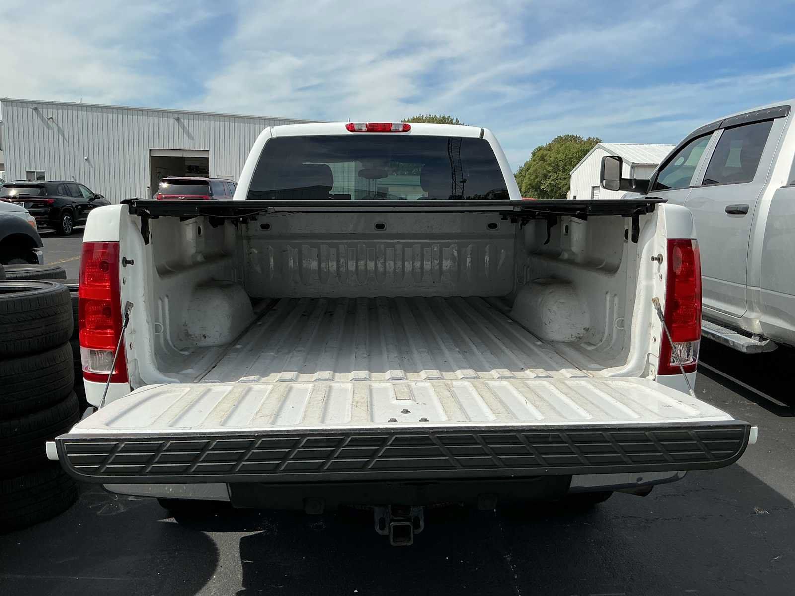 Used 2011 GMC Sierra 1500 SLE w/ Power Tech Package AWD/4WD image 6
