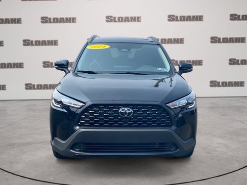 Used 2024 Toyota Corolla Cross LE w/ Moonroof Package AWD/4WD image 8