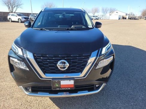 Certified 2021 Nissan Rogue Platinum image 3