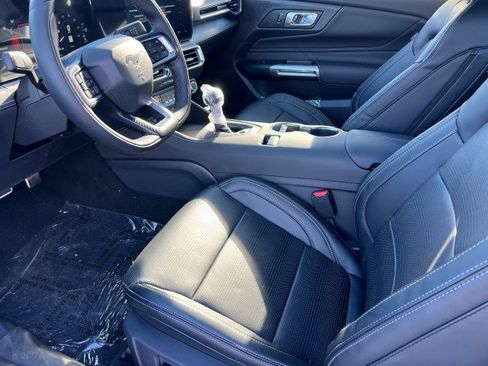 New 2026 Ford Mustang Premium image 7