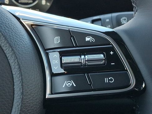 New 2026 Kia Seltos EX image 21