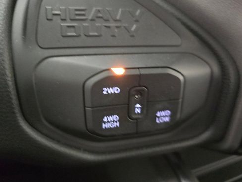 New 2026 RAM 2500 Laramie AWD/4WD image 31