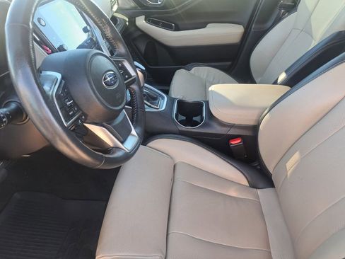 Used 2021 Subaru Outback Limited image 18