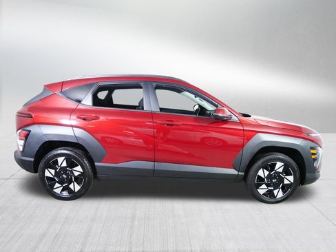 Used 2024 Hyundai Kona SEL AWD/4WD image 8