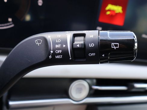 Used 2025 Hyundai Tucson SE image 43