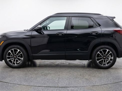 Used 2025 Chevrolet TrailBlazer LT FWD image 5