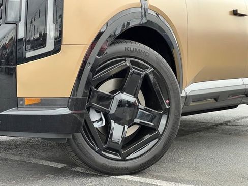 New 2027 Kia Telluride SX X-Line AWD/4WD image 2