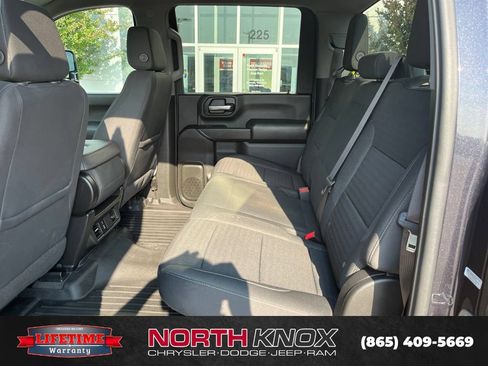 Used 2024 Chevrolet Silverado 2500 Custom w/ Custom Value Package AWD/4WD image 12