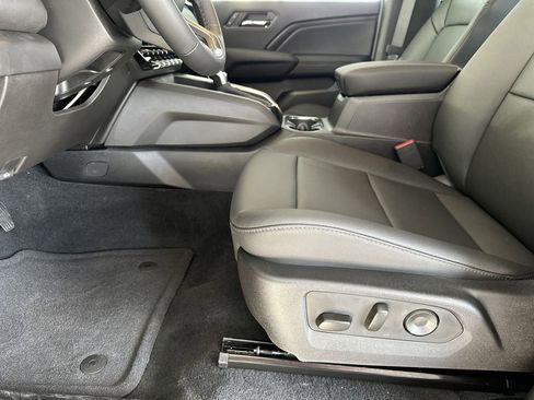 New 2026 GMC Canyon Elevation w/ Convenience Package image 13