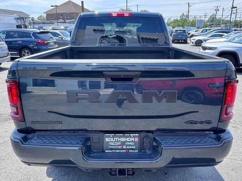 Used 2026 RAM 2500 Big Horn AWD/4WD image 6