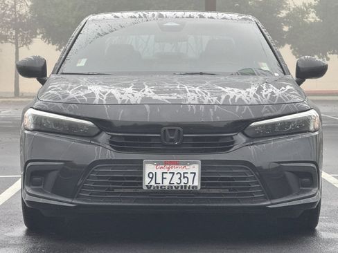 Used 2023 Honda Civic Sport image 10