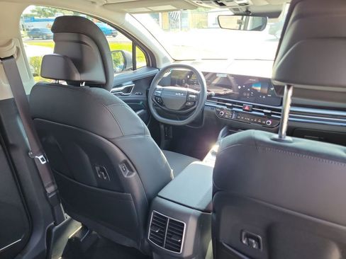 New 2026 Kia Sportage SX Prestige AWD/4WD image 13