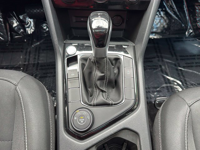 Used 2023 Volkswagen Taos SE w/ Panoramic Sunroof Package AWD/4WD image 35